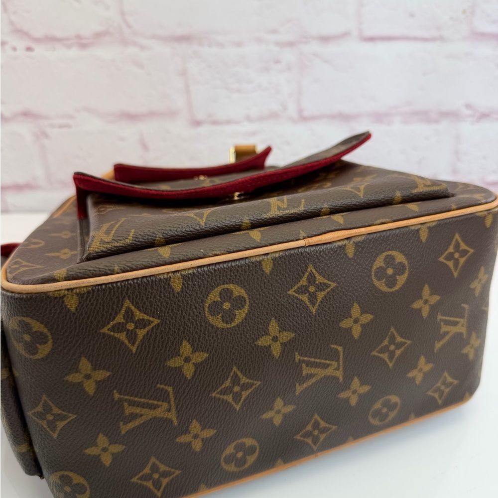Louis Vuitton Monogram Excentri-Cite Handbag - Picture 4 of 15